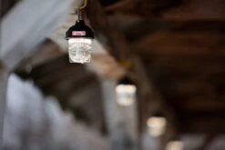 Barebones Beacon Light -Beste Kampeer Winkel Beacon Light Bronze 1