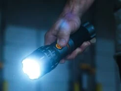 Nebo Zaklamp Slyde King 4K Oplaadbaar 14 Nebo Zaklamp Slyde King 4K Oplaadbaar -Beste Kampeer Winkel Nebo Zaklamp Slyde King 4K Oplaadbaar 6